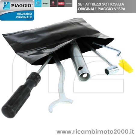 SET ATTREZZI PIAGGIO 01.jpg