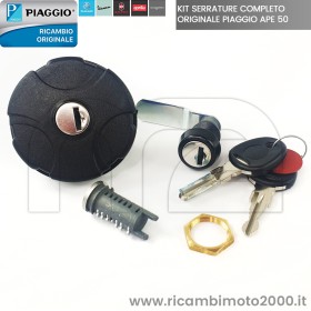 PIAGGIO B023231 01.jpg