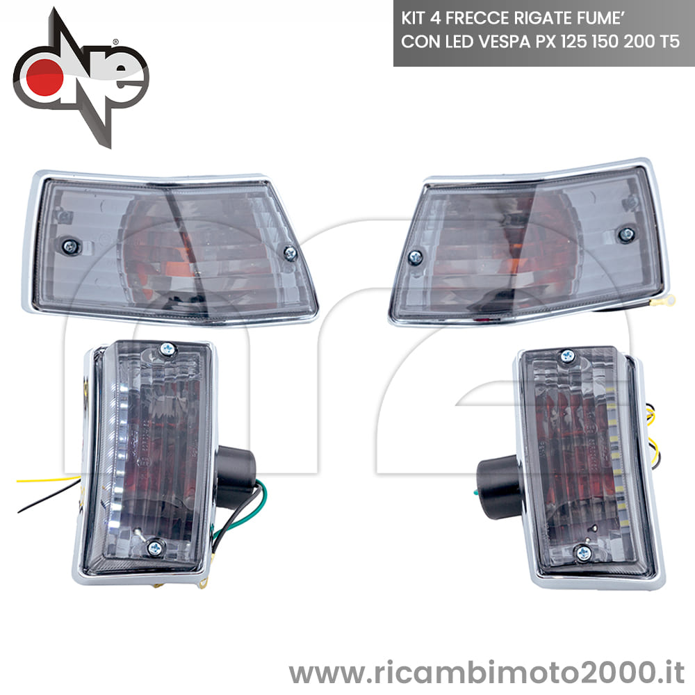 KIT FRECCE ANTERIORI POSTERIORI FUME' RIGATE CON LED VESPA PX