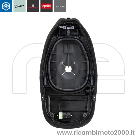 PIAGGIO-CM02520200GS-1.jpg_1